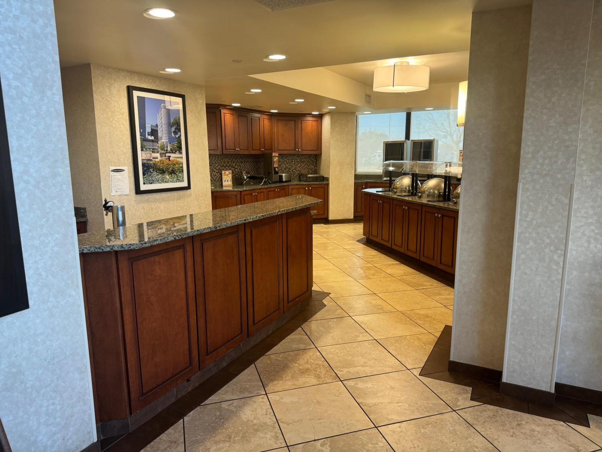 فندق Sonesta Essential Houston Hobby Airport المظهر الخارجي الصورة