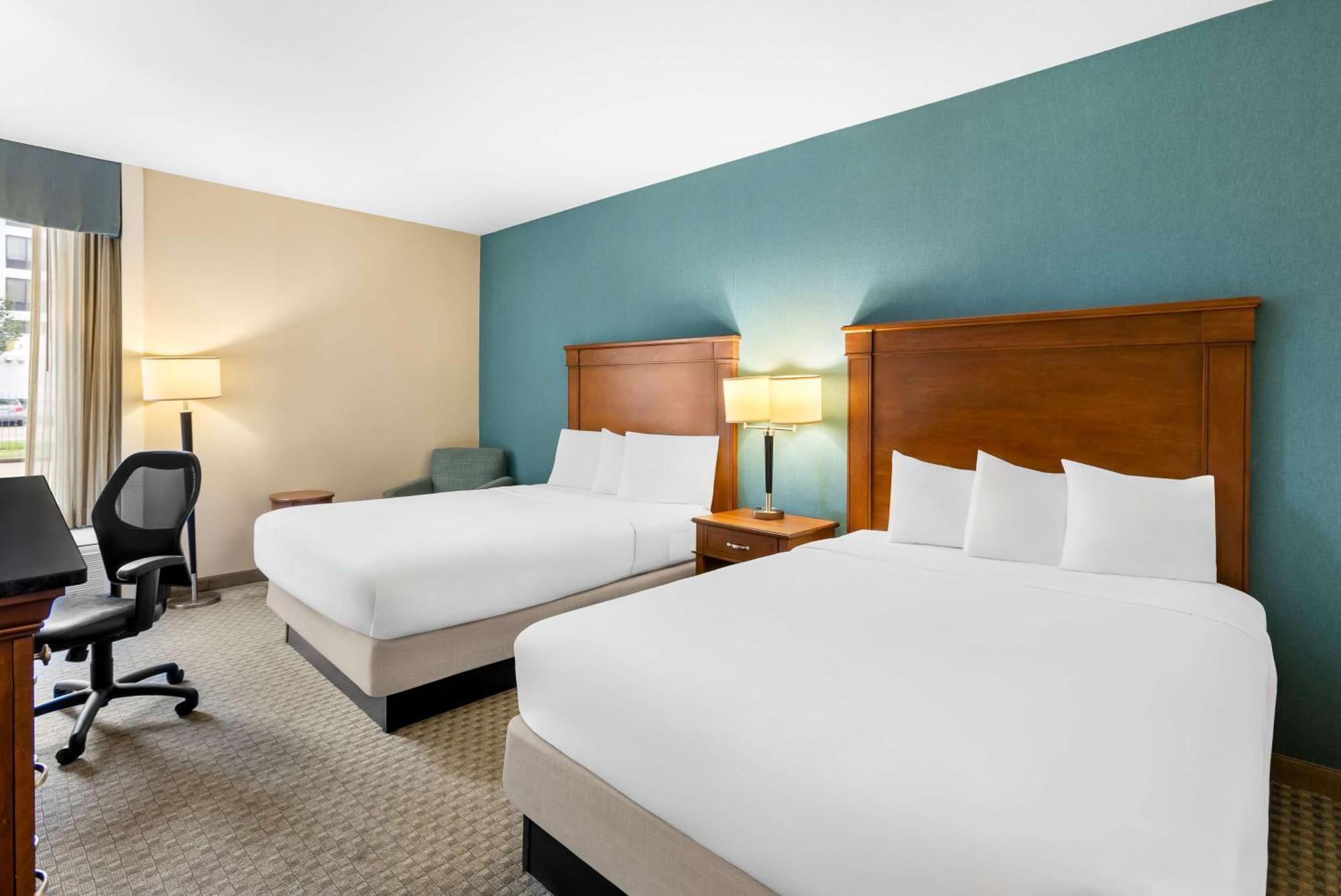 فندق Sonesta Essential Houston Hobby Airport المظهر الخارجي الصورة