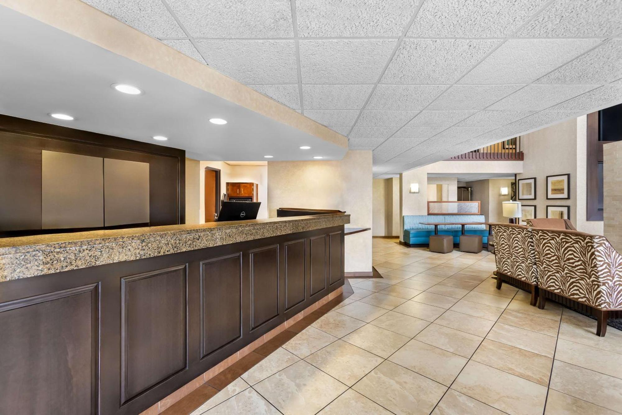 فندق Sonesta Essential Houston Hobby Airport المظهر الخارجي الصورة