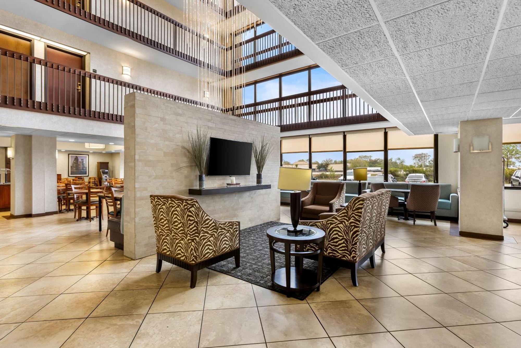 فندق Sonesta Essential Houston Hobby Airport المظهر الخارجي الصورة